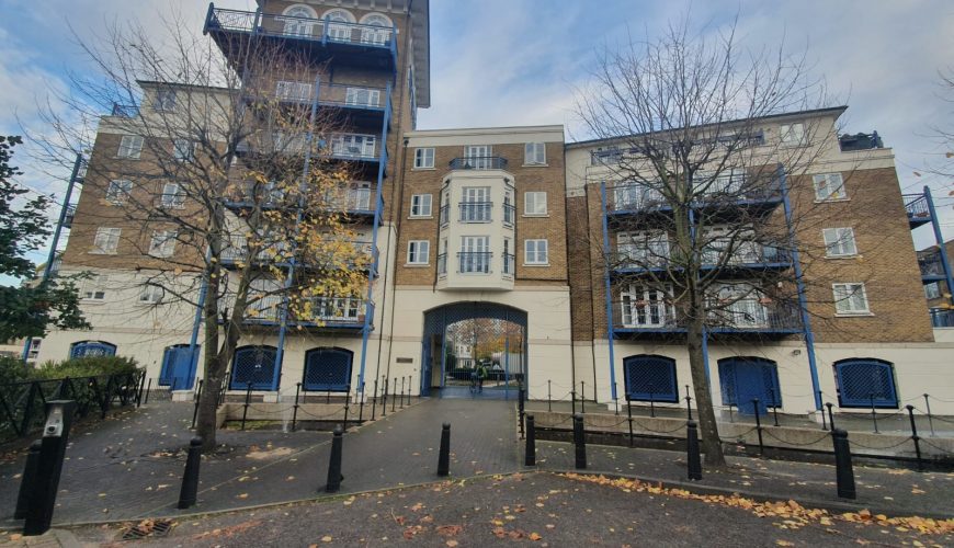 Victory Place, E14 HomeViews