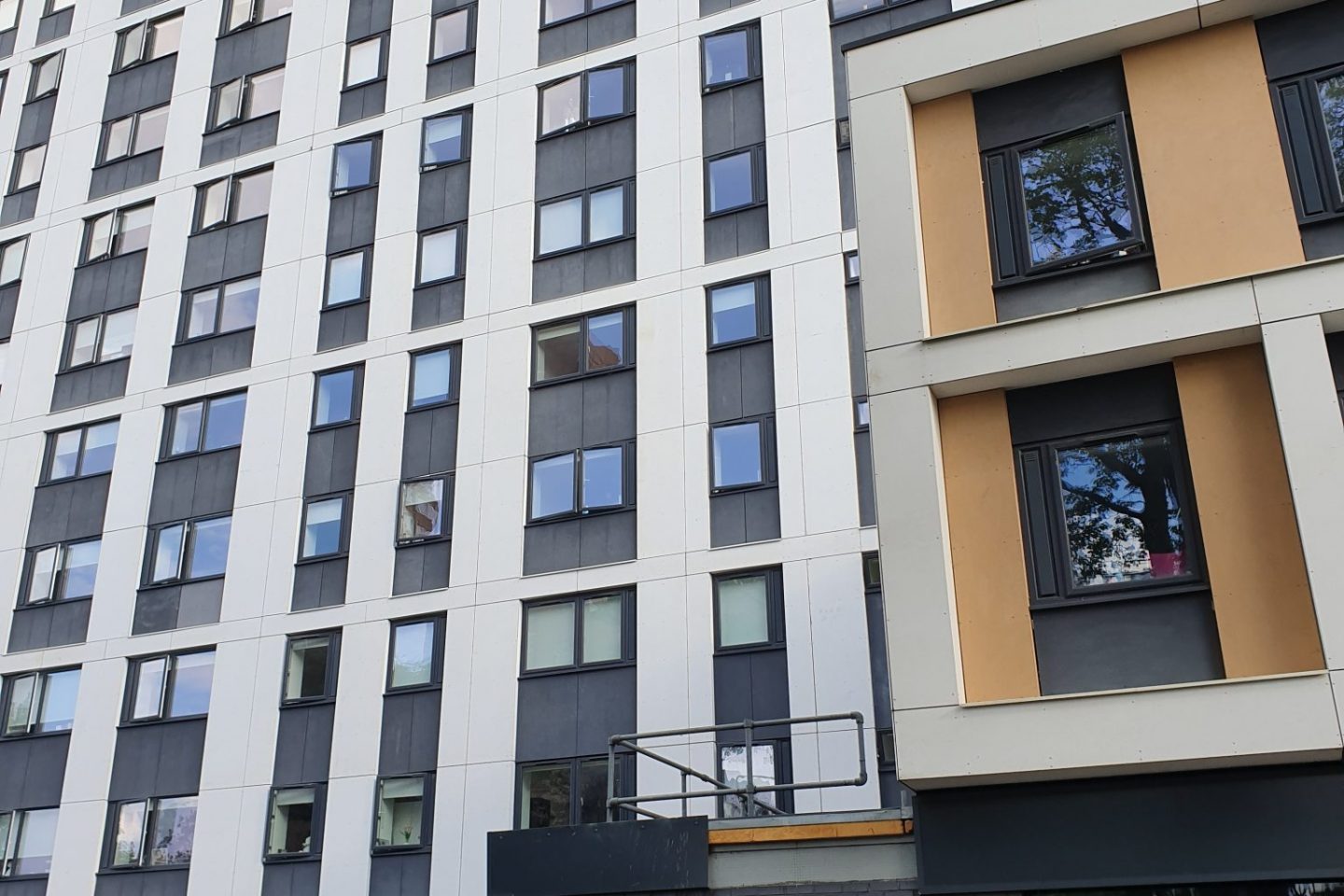 Reviews of Northumberland House, SM2 HomeViews