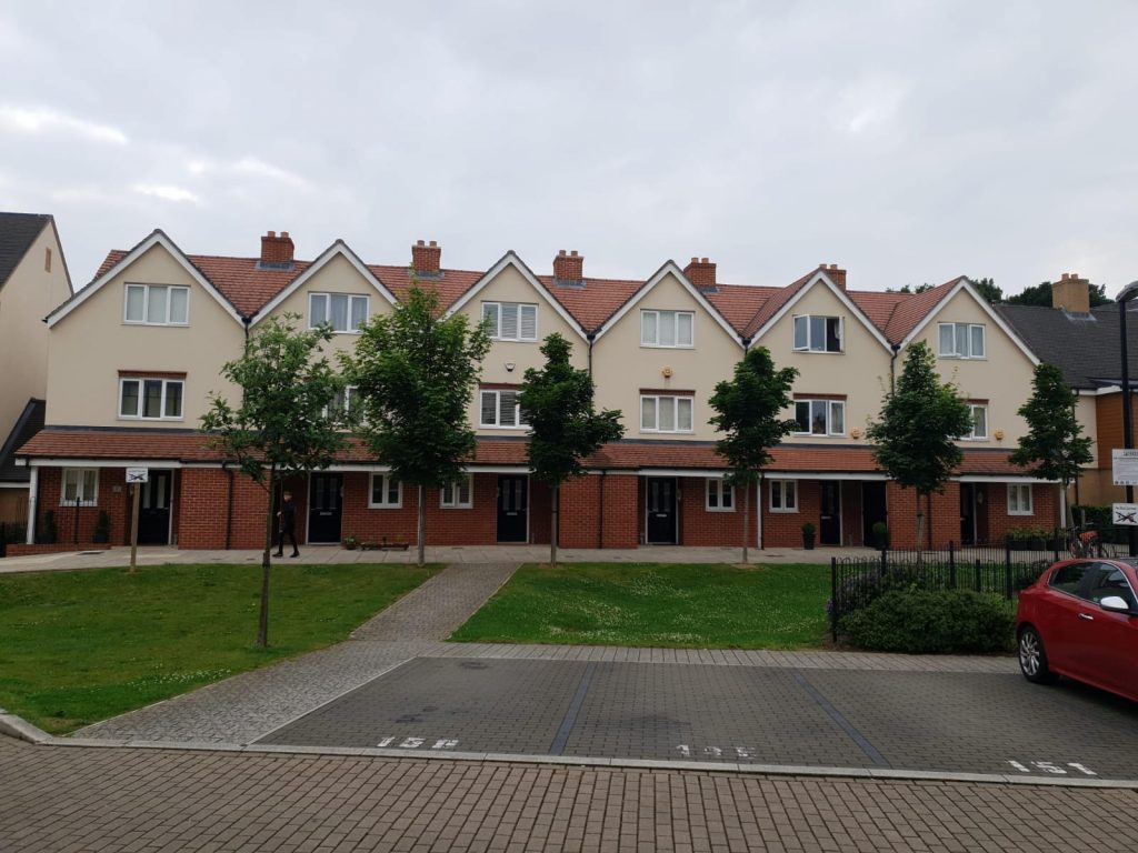 Houses in Hayes