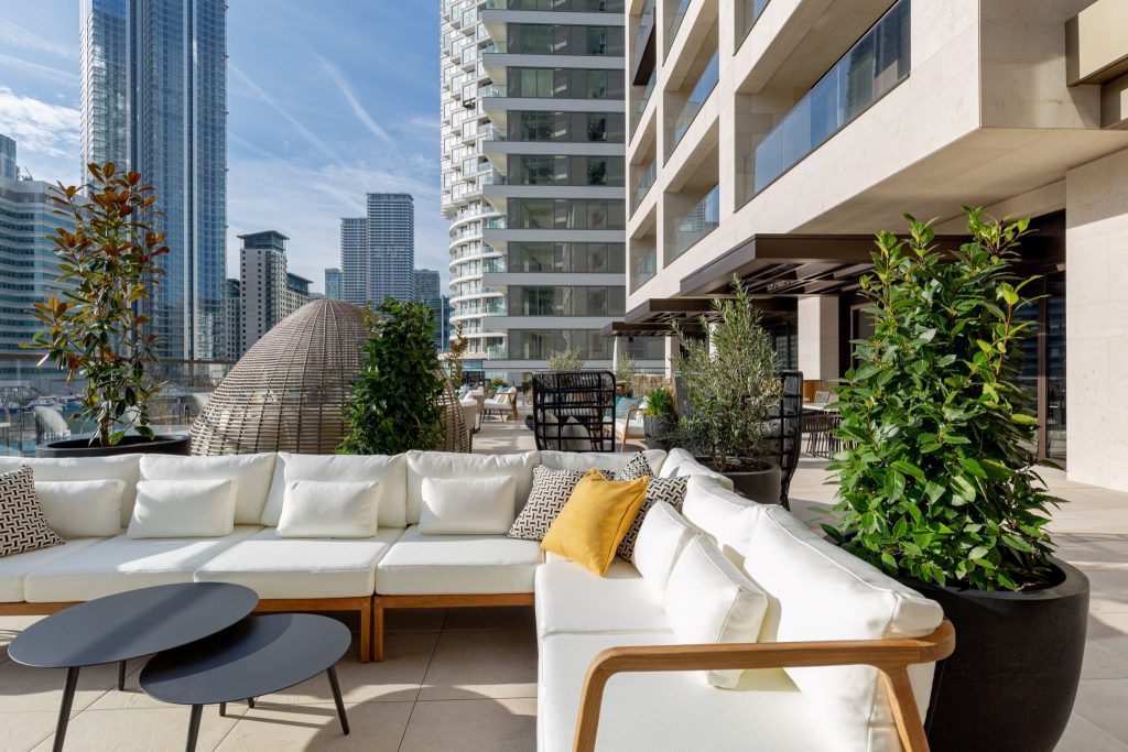 the terrace at 10 george street by Vertus, Canary Wharf