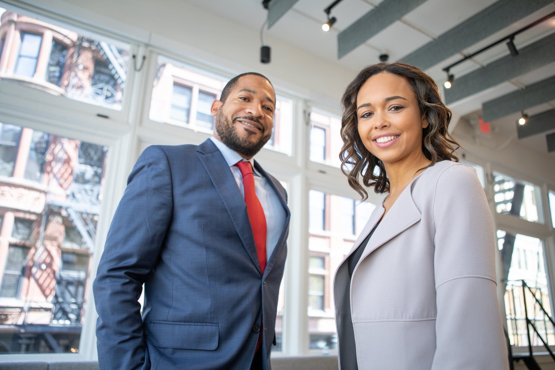 What’s the difference between a lawyer and a solicitor? HomeViews
