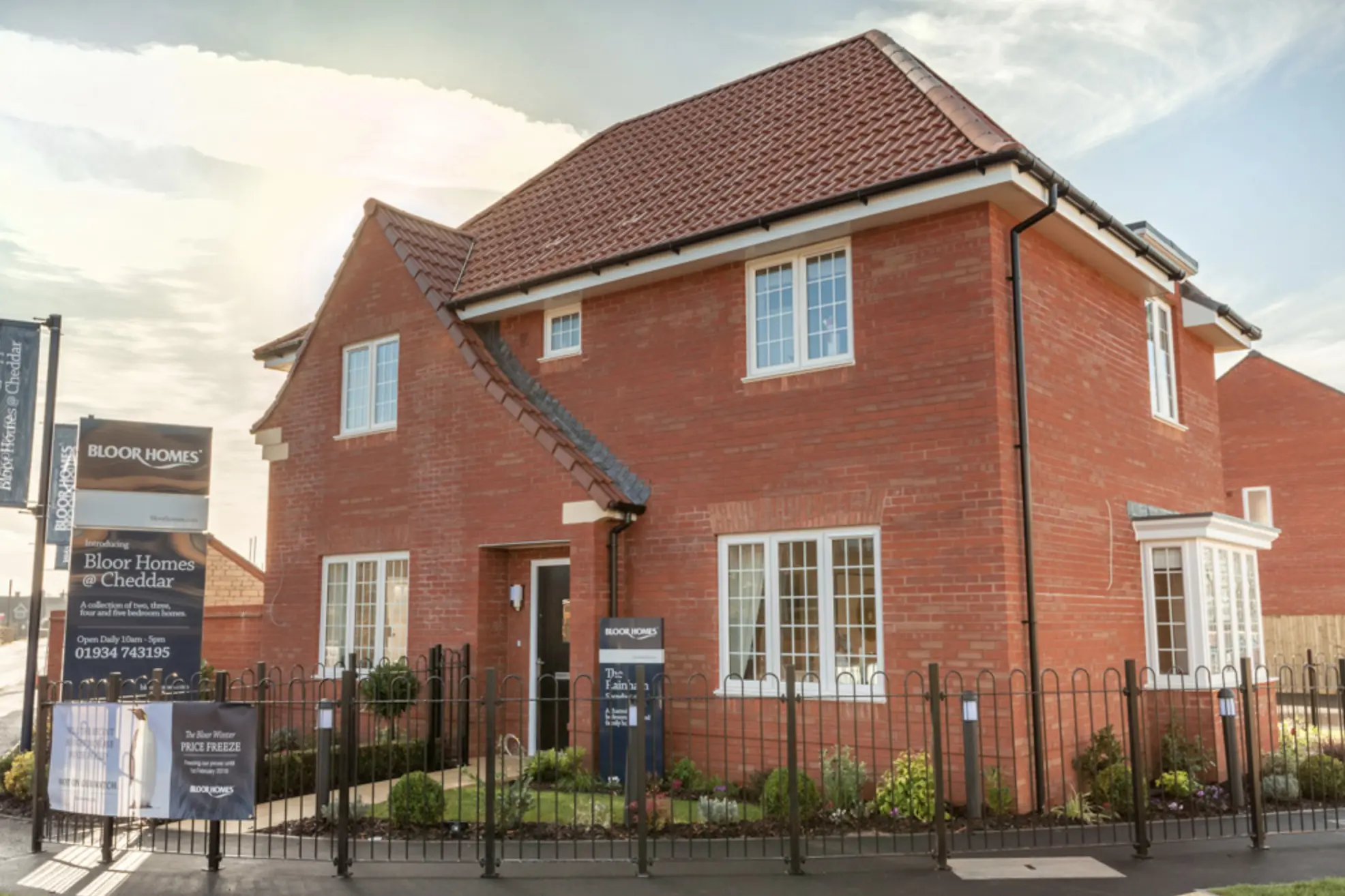 Bloor Homes Cheddar, BS27 HomeViews