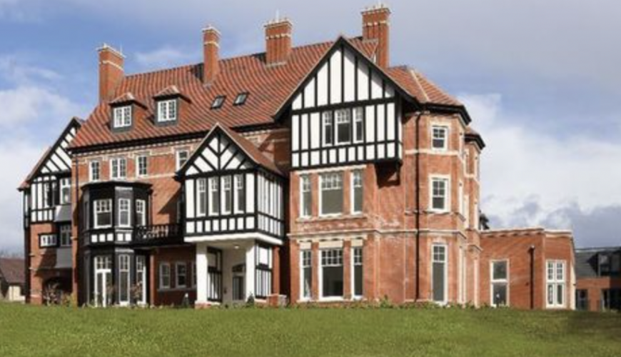 Image of Manor House at Bournville Park, B31