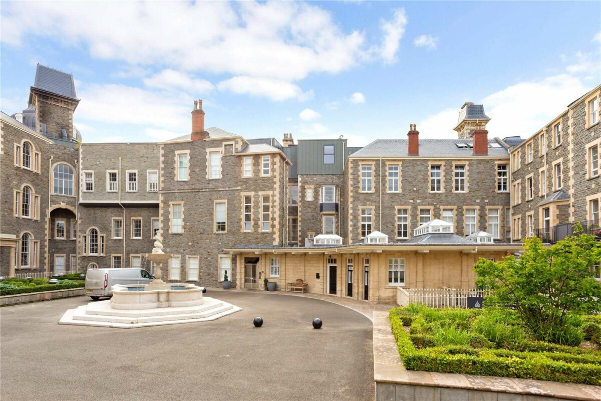 The General, BS1 HomeViews