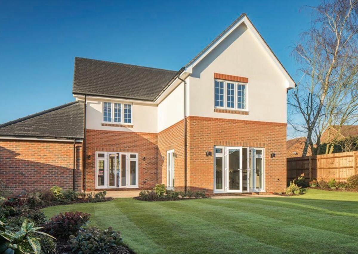 Primrose Crescent, HP22 Reviews HomeViews