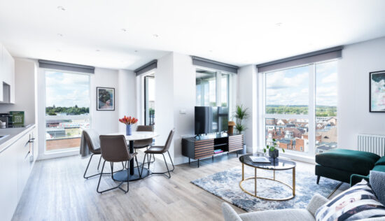 Image of Kooky Redhill, RH1